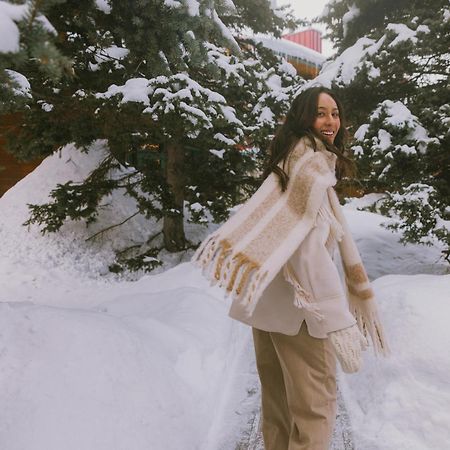 Post Hotel & Spa Lake Louise Kültér fotó