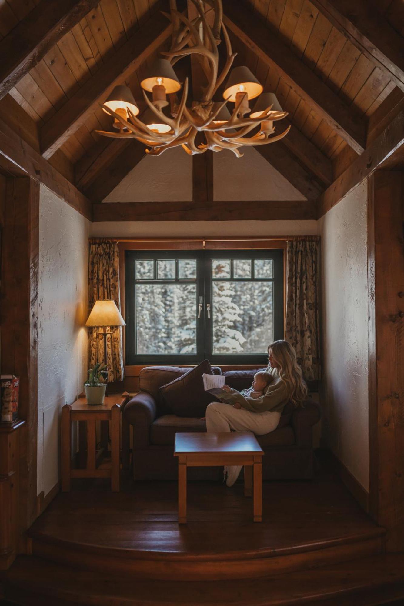 Post Hotel & Spa Lake Louise Kültér fotó