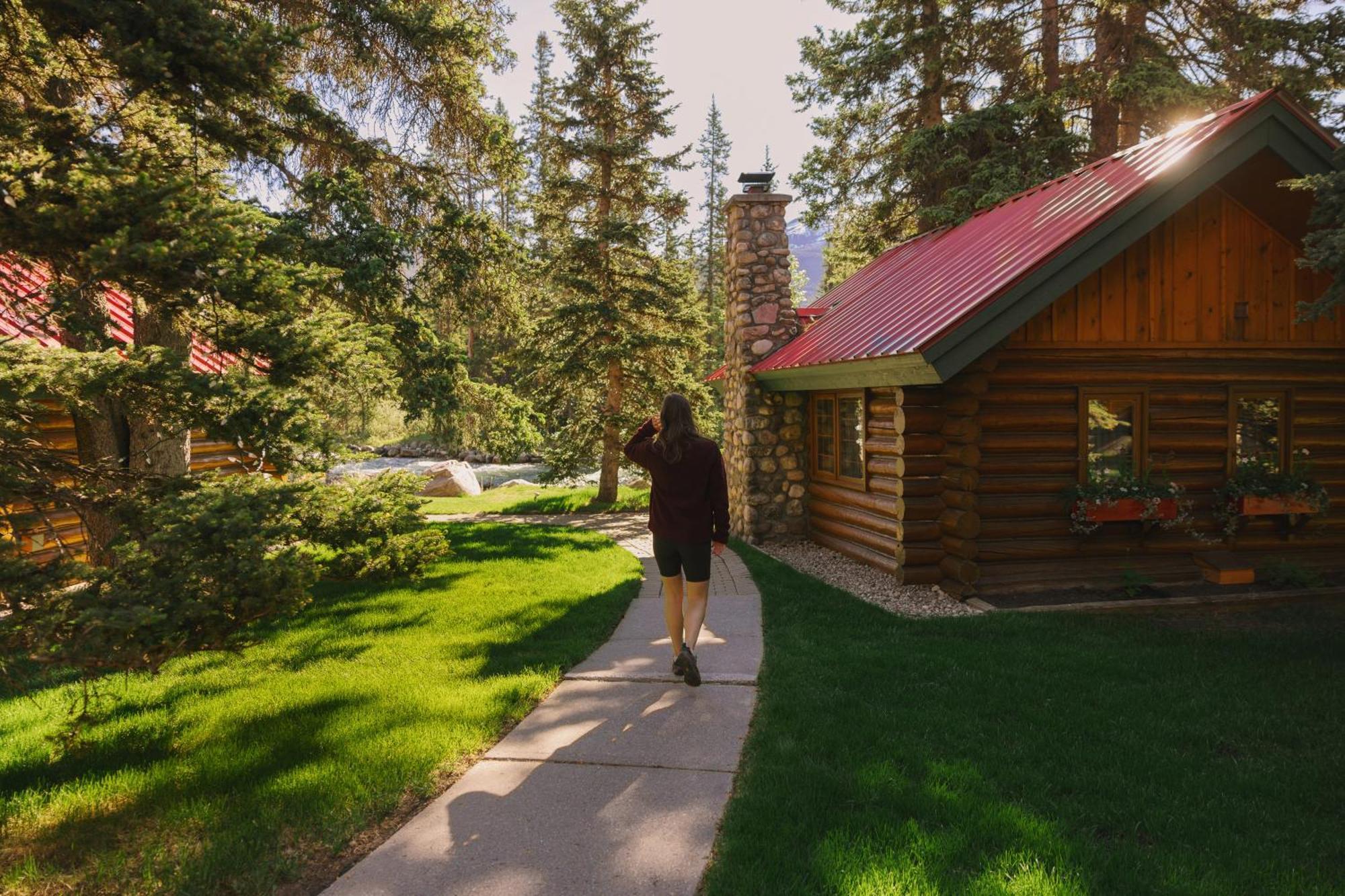 Post Hotel & Spa Lake Louise Kültér fotó
